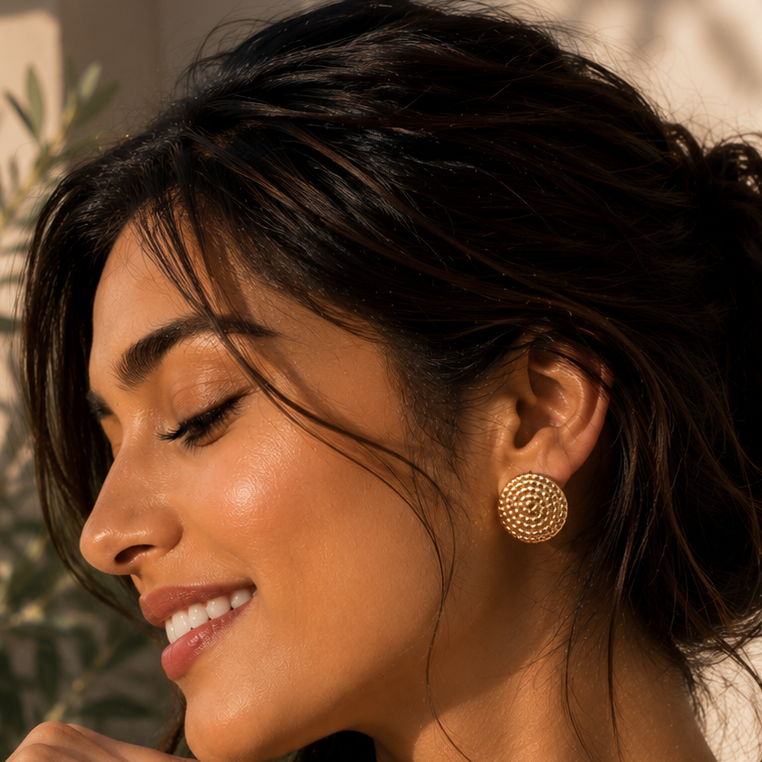 Dalia gold studs
