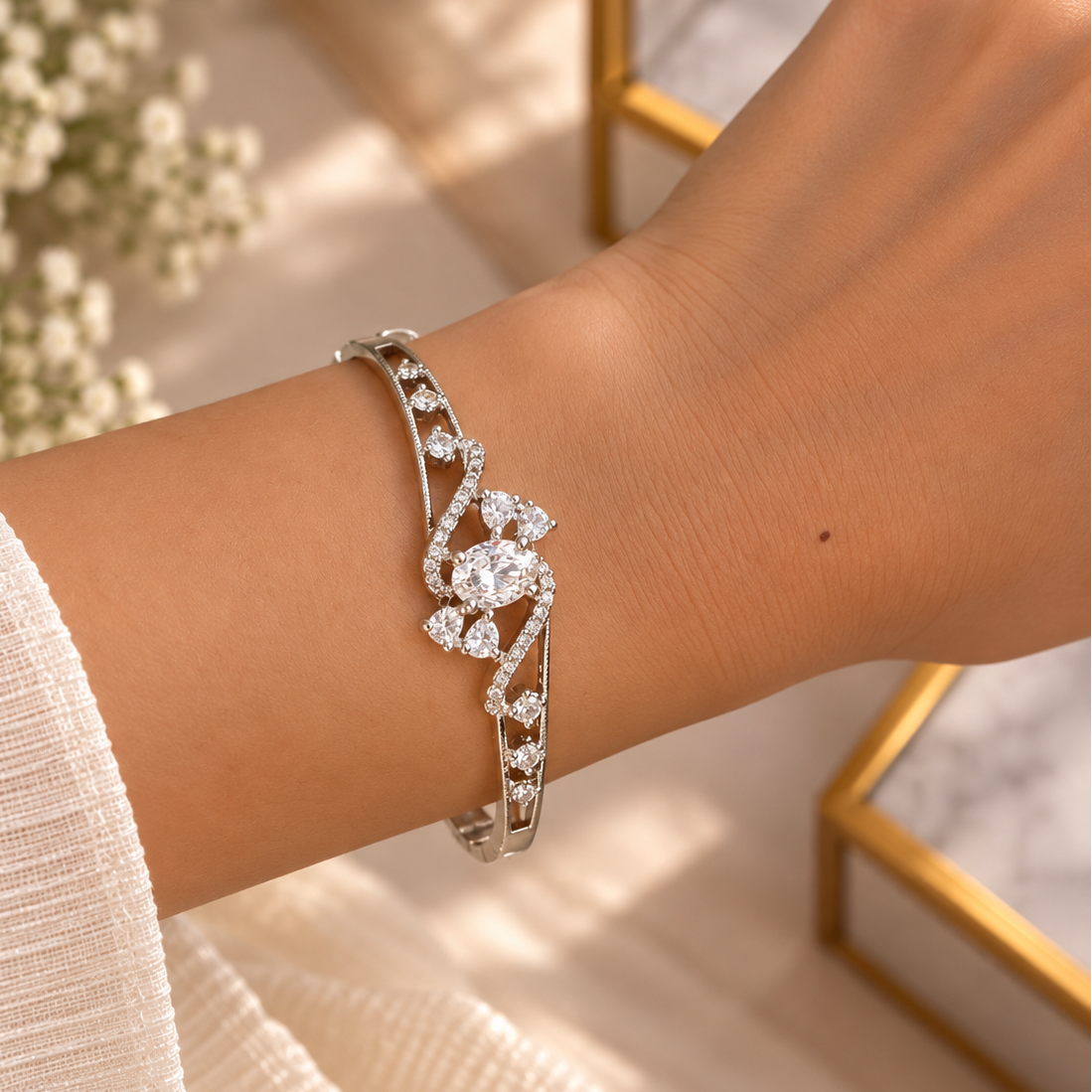 Zaira solitaire bracelet