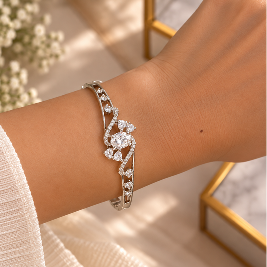 Zaira solitaire bracelet